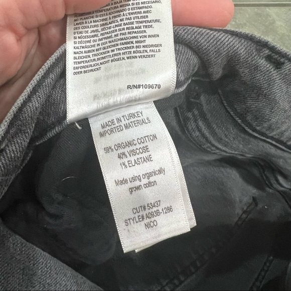 AGOLDE Nico High Rise Button Fly Slim Jean In Virtue Sz 26 Classic City Casual - Picture 7 of 12